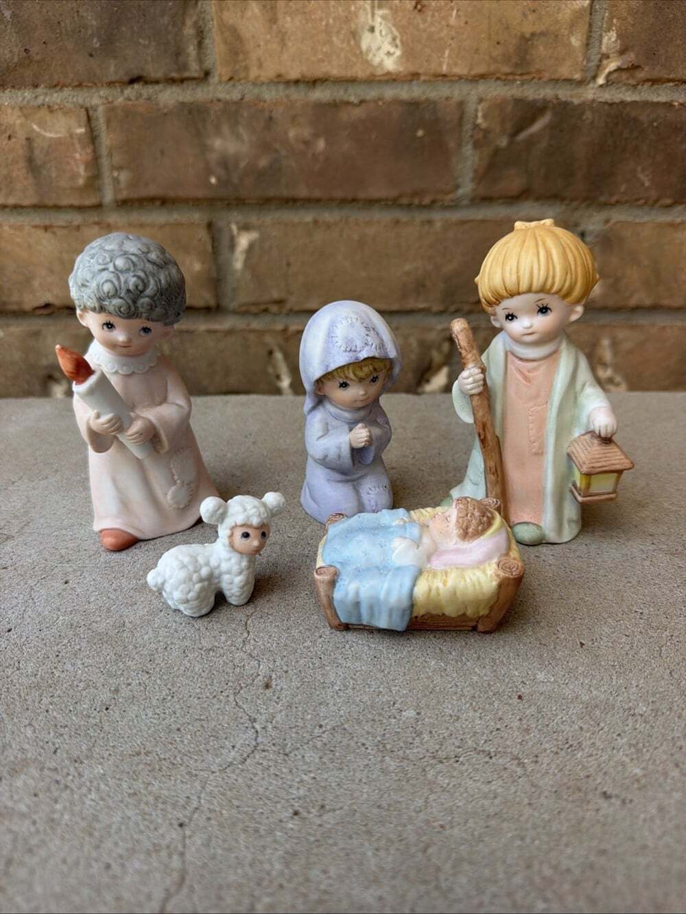 Sweet Vintage Homco Christmas Nativity 5-Piece Set